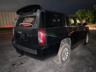 2017 GMC Yukon SLT - Exterior Rear Right Corner Image